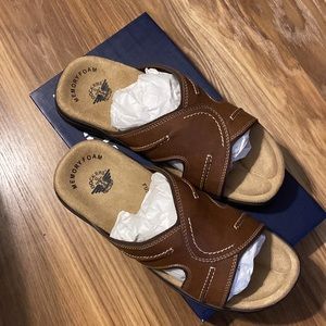 Dockers Memory Foam New in Box Sandals